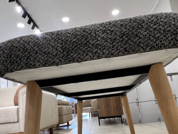 Benç iskelet detay yakın çekim görüntüsü