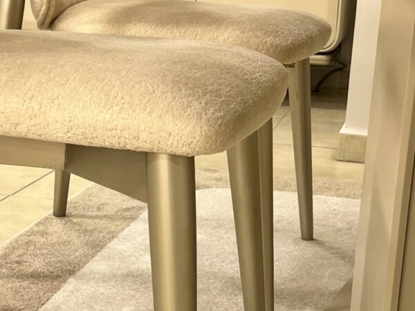 Duru maxi sandalye ayak yakın çekim detaylı görünüm